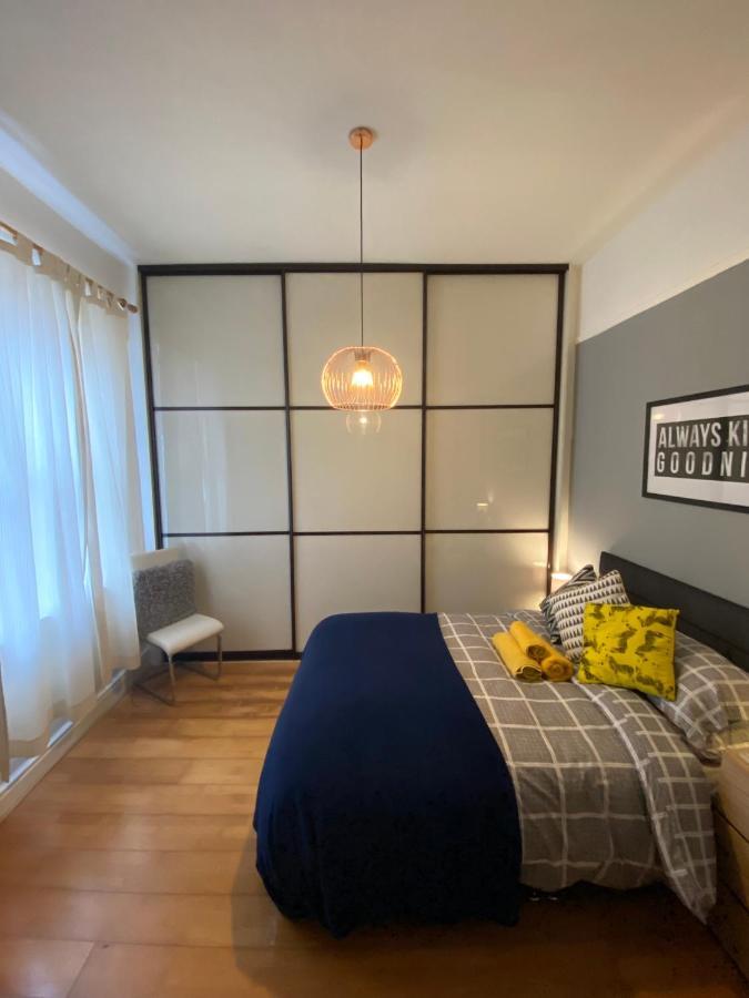 Stylish Apartment With Secure Parking Close To City 切斯特 外观 照片